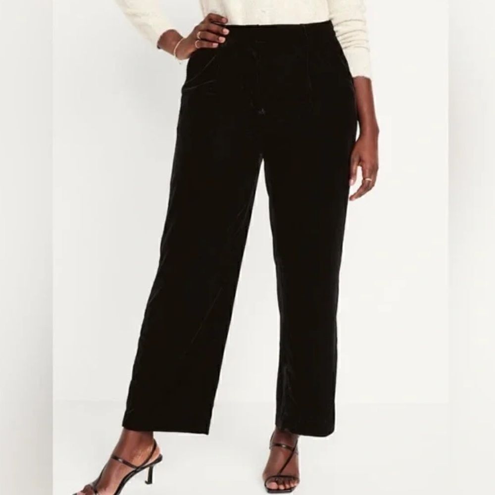 Old Navy Black Extra High Rise Velvet Wide Leg Pants(Size Small)